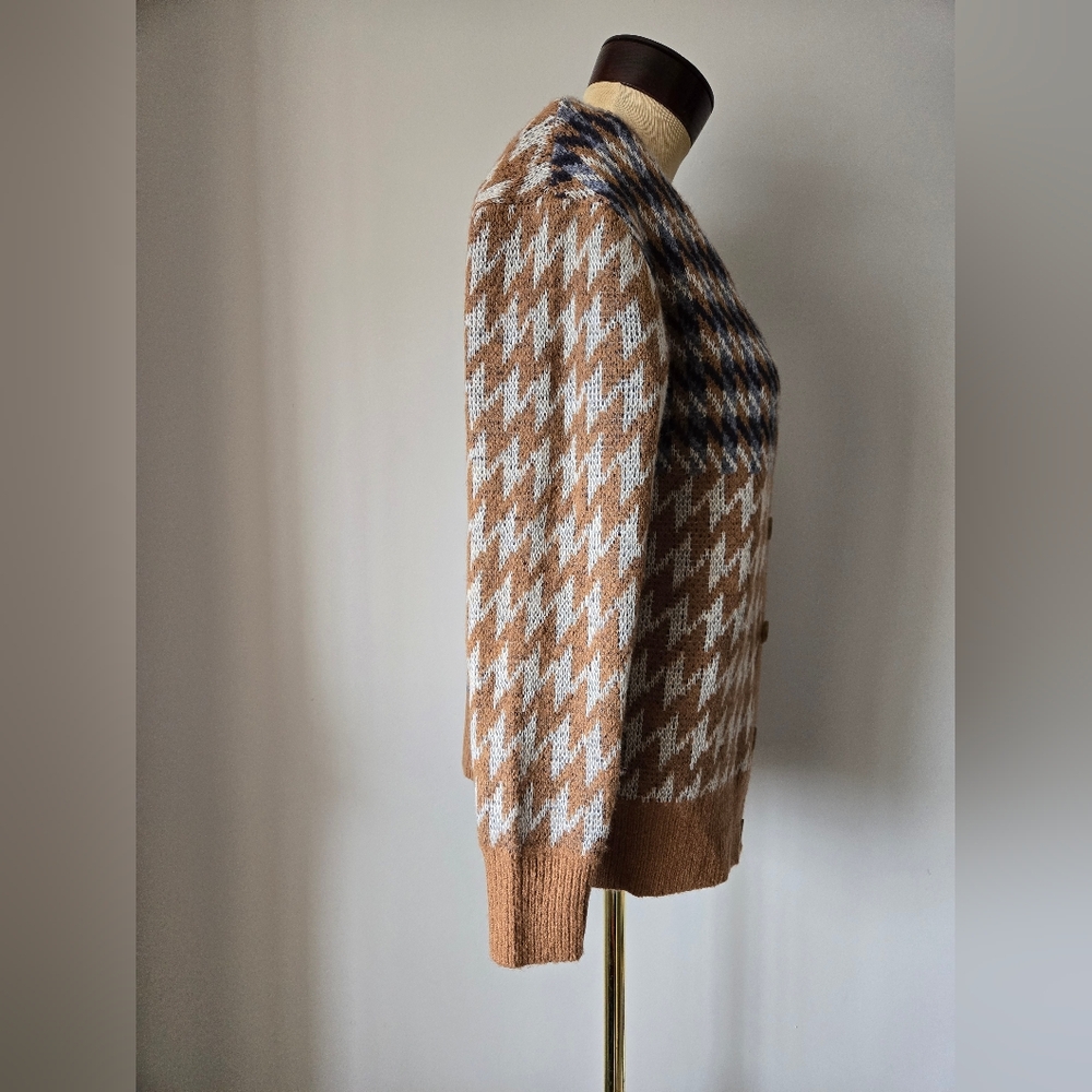 Heartloom Wool Blend Soft Cardigan - Tan and Blue. Size Small - Picture 4 of 9